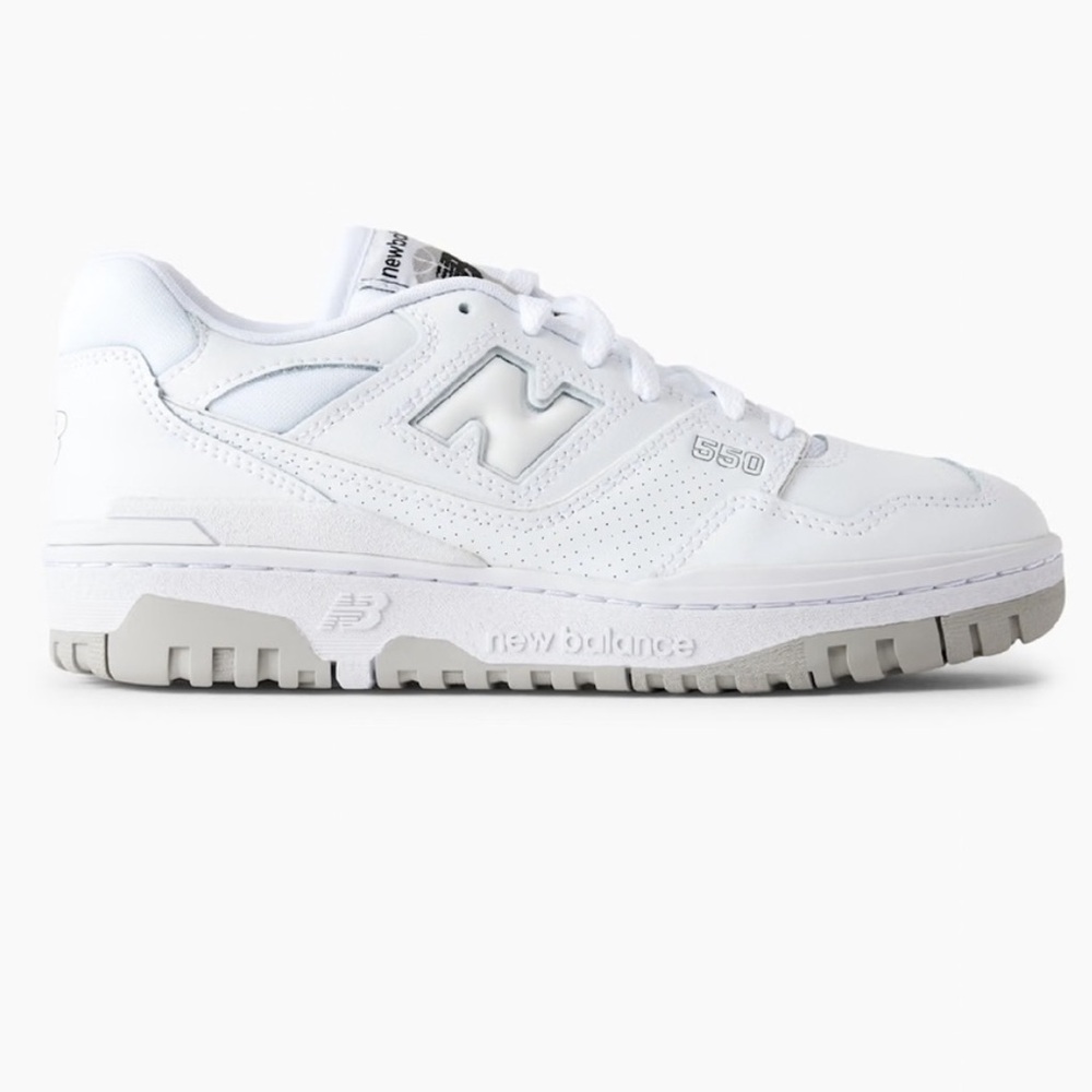 New Balance White and Gray Sneakers